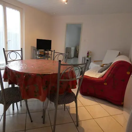 Holiday home Gravieres Ii *